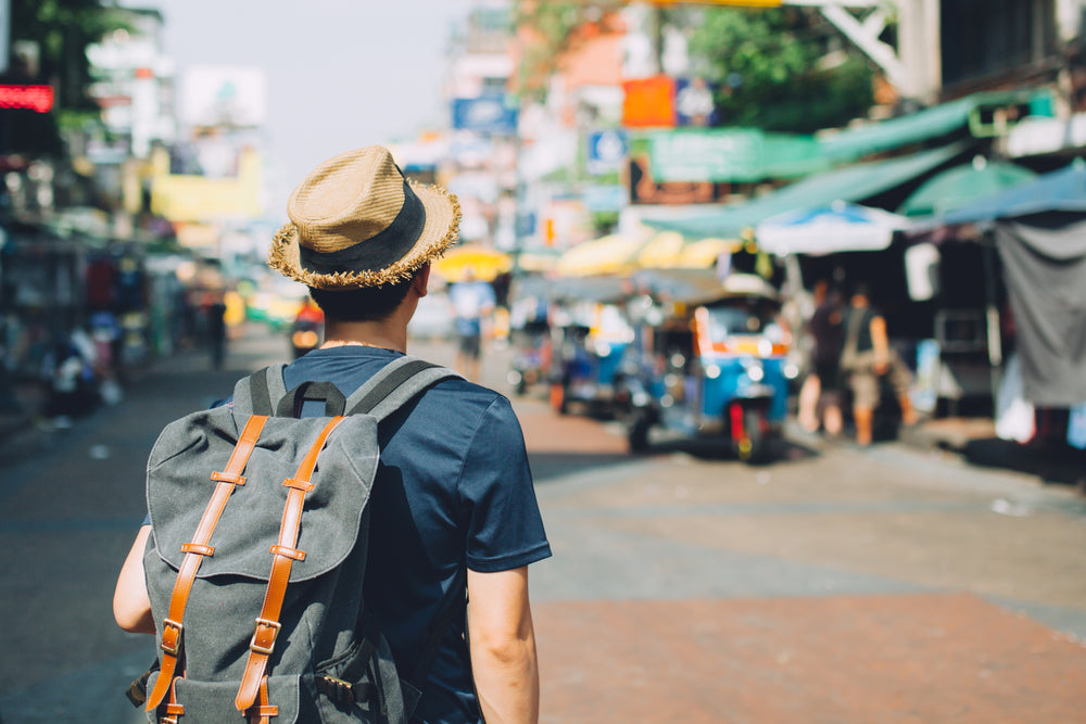 Airbnb for Solo Back packers in Manila